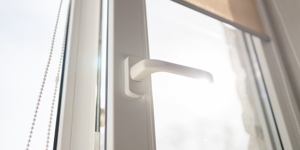 Puertas y Ventanas de Aluminio / PVC a medida en Badalona · Estanqueidad al Aire
