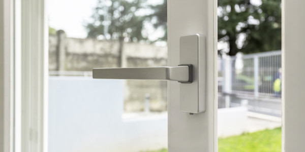 Carpintería Metálica de Aluminio / PVC Badalona · Aislamientos Acústicos